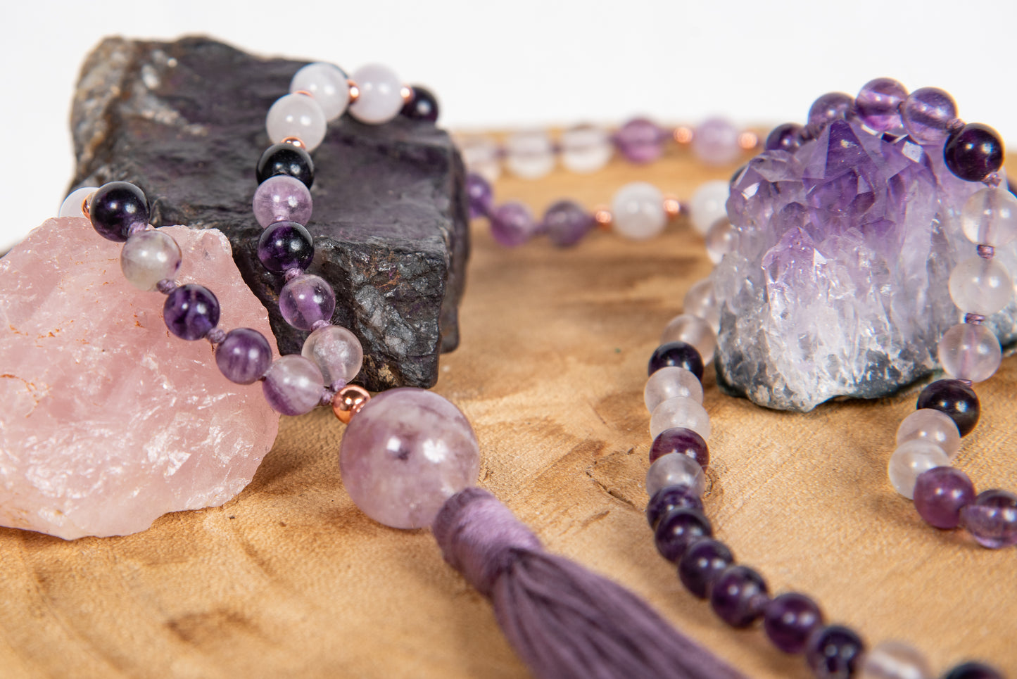 Mala per meditare 108 perle in Fluorite viola, Ametista lavanda, Pietra Guru Ametista, rame
