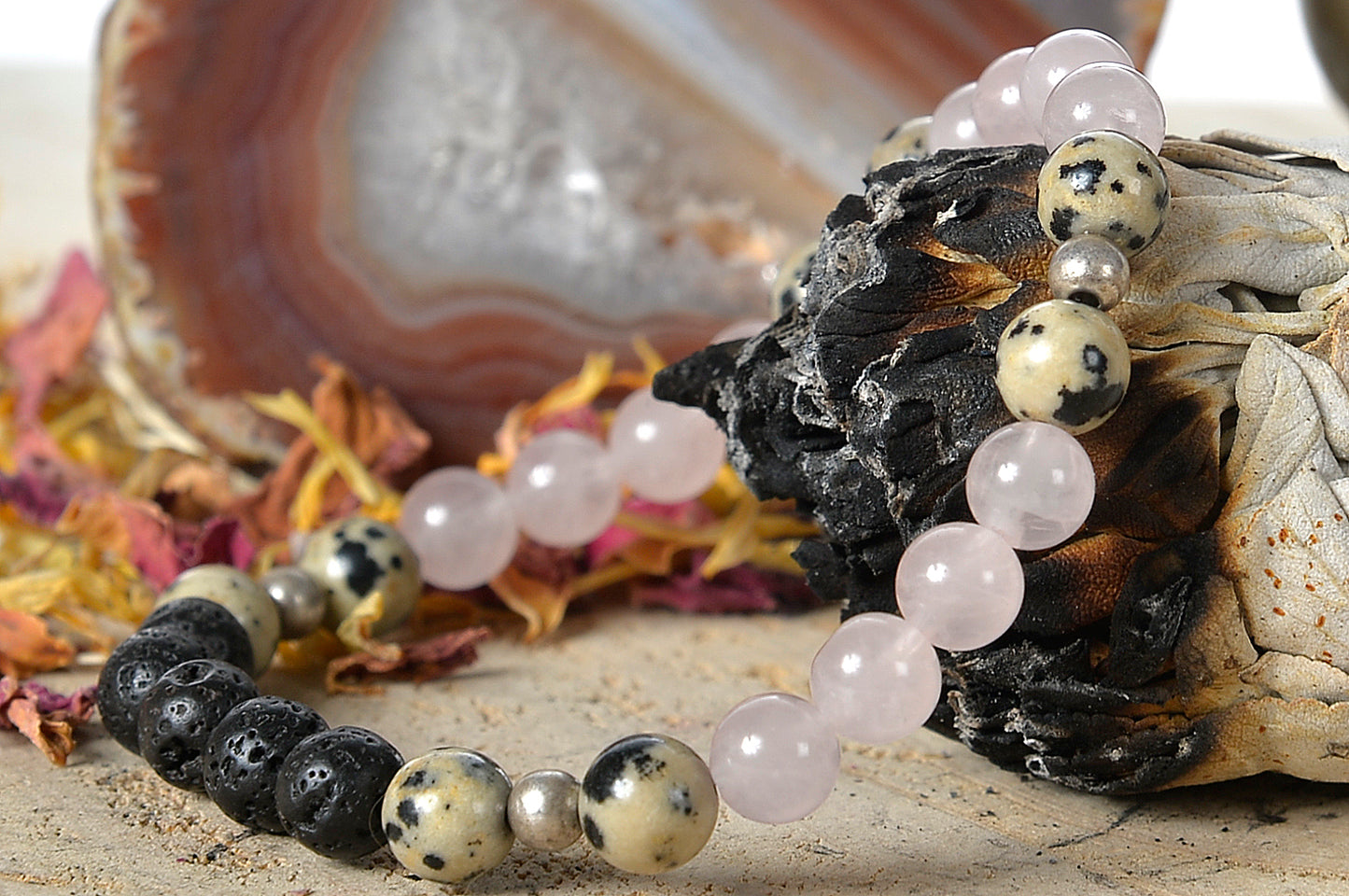 Quarzo rosa, diaspro dalmata, lava, argento 925