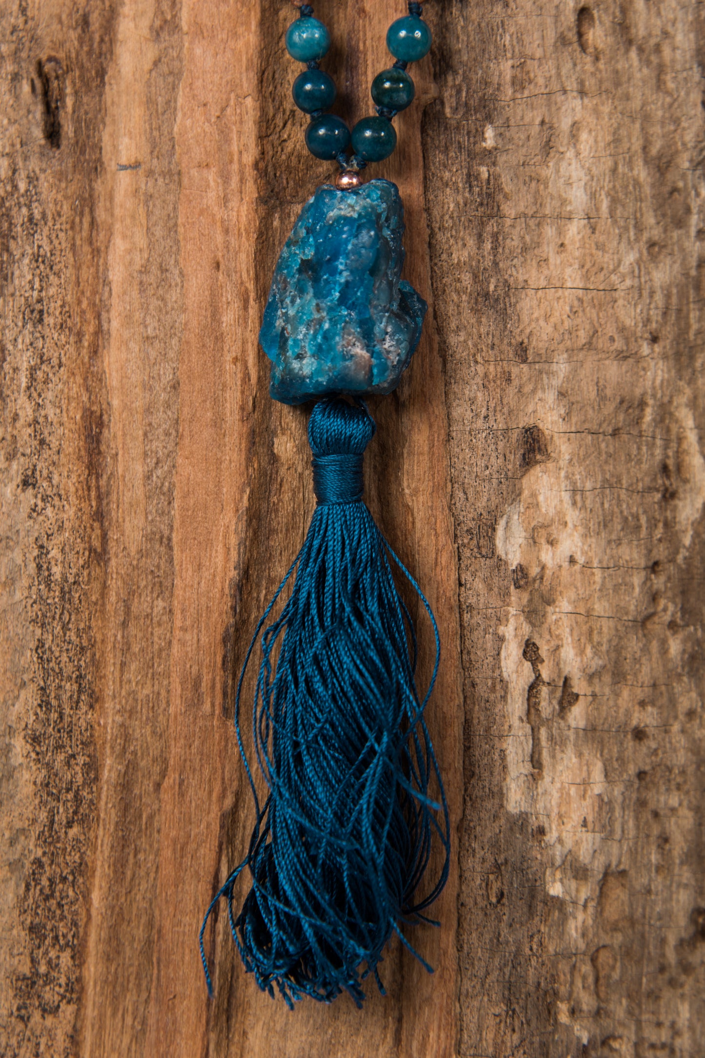Mala in Apatite, Pietra Guru in Apatite e rame