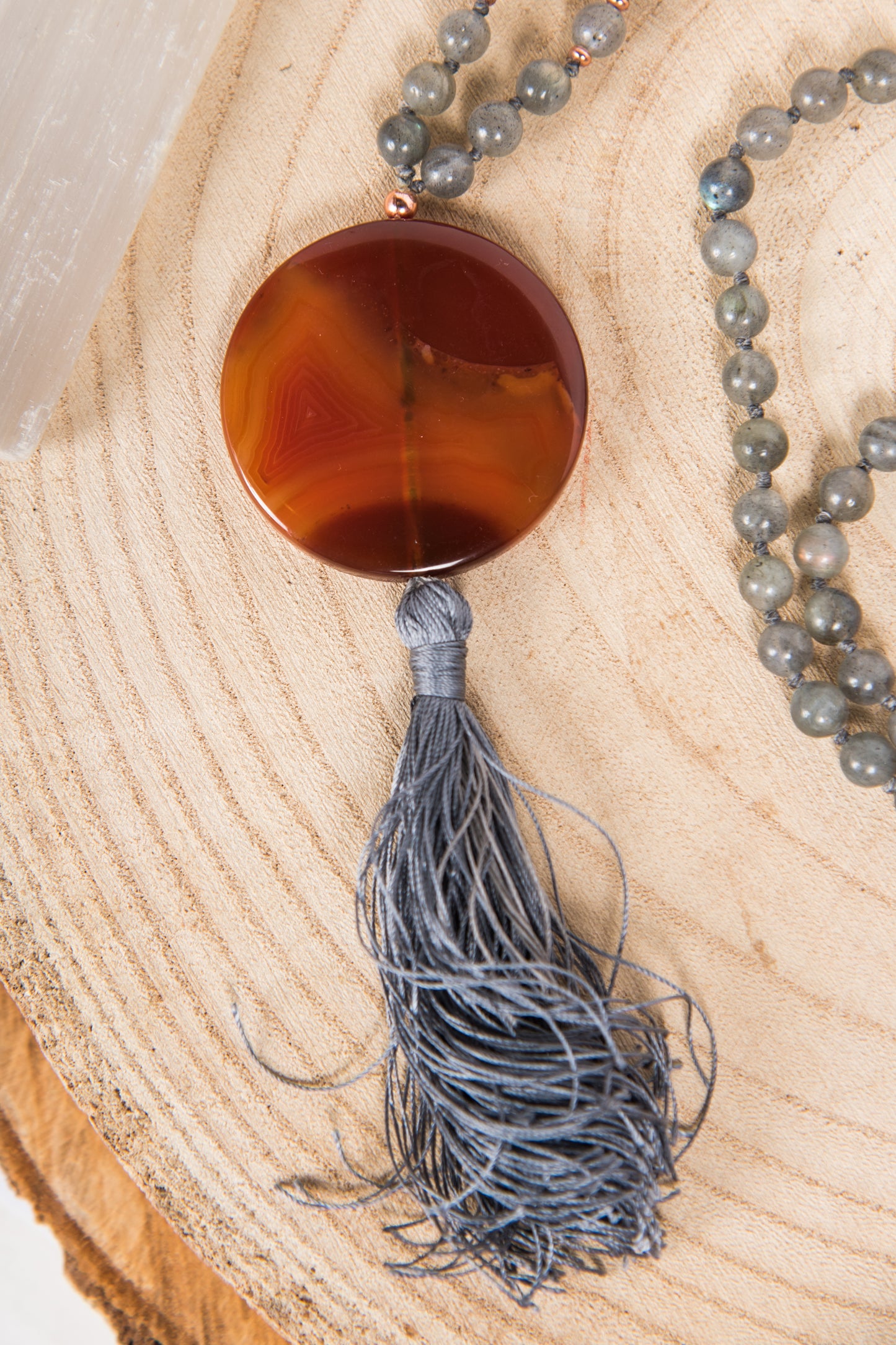 Mala in labradorite e corniola, rame