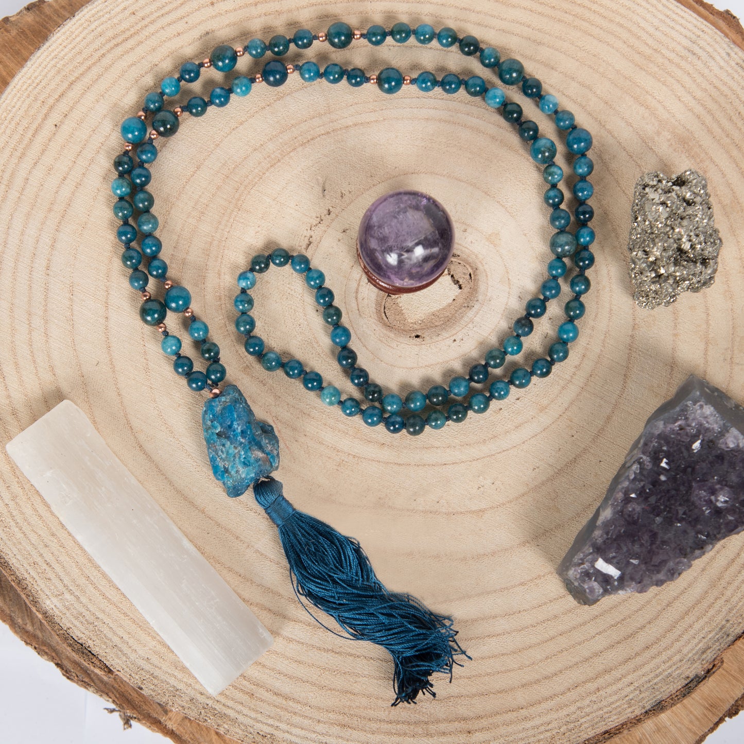 Mala in Apatite, Pietra Guru in Apatite e rame