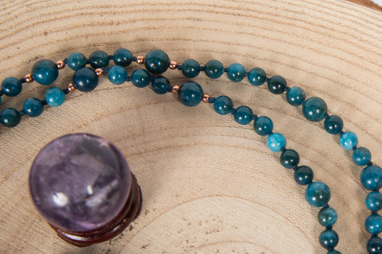 Mala in Apatite, Pietra Guru in Apatite e rame