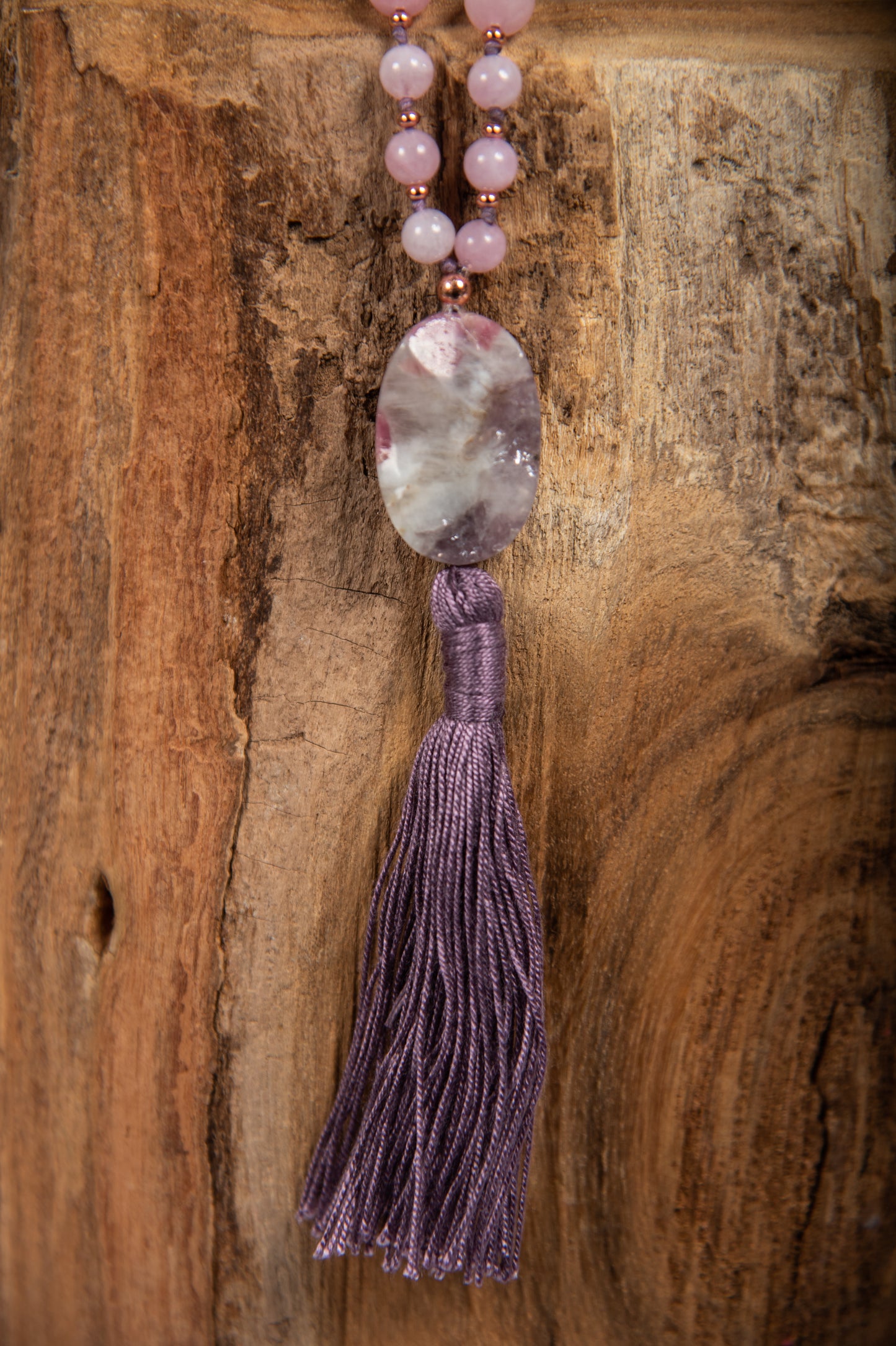 Mala fatta a mano con pietre dure naturali di Kunzite, Pietra Guru Elbaite, Rame