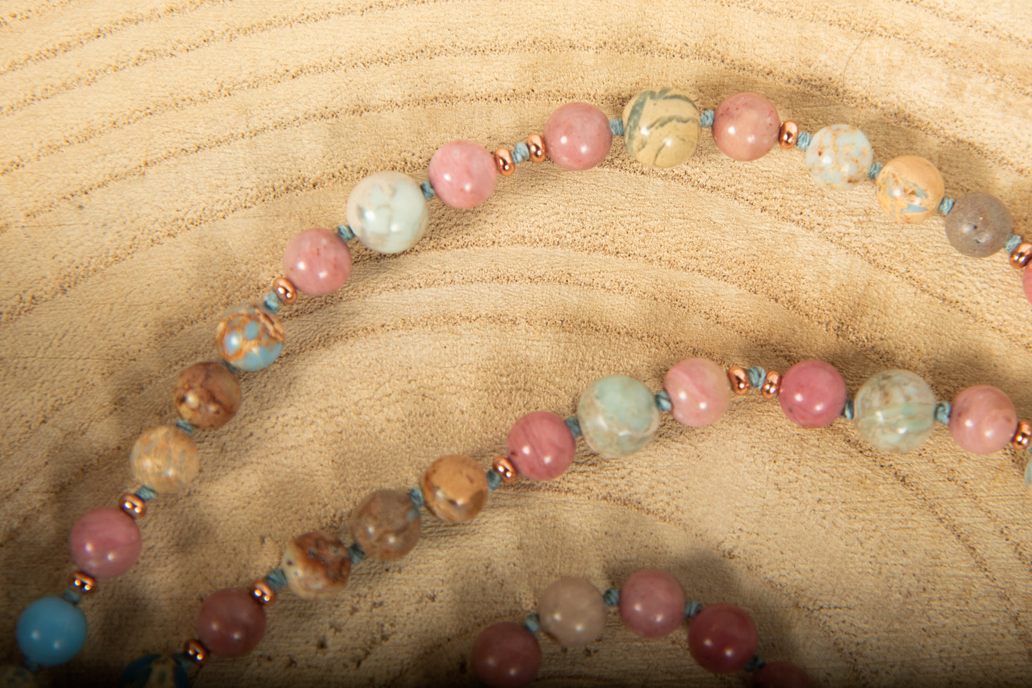 Mala da meditazione in Diaspro imperiale, Rodonite, Pietra Guru Quarzo rosa e Rame