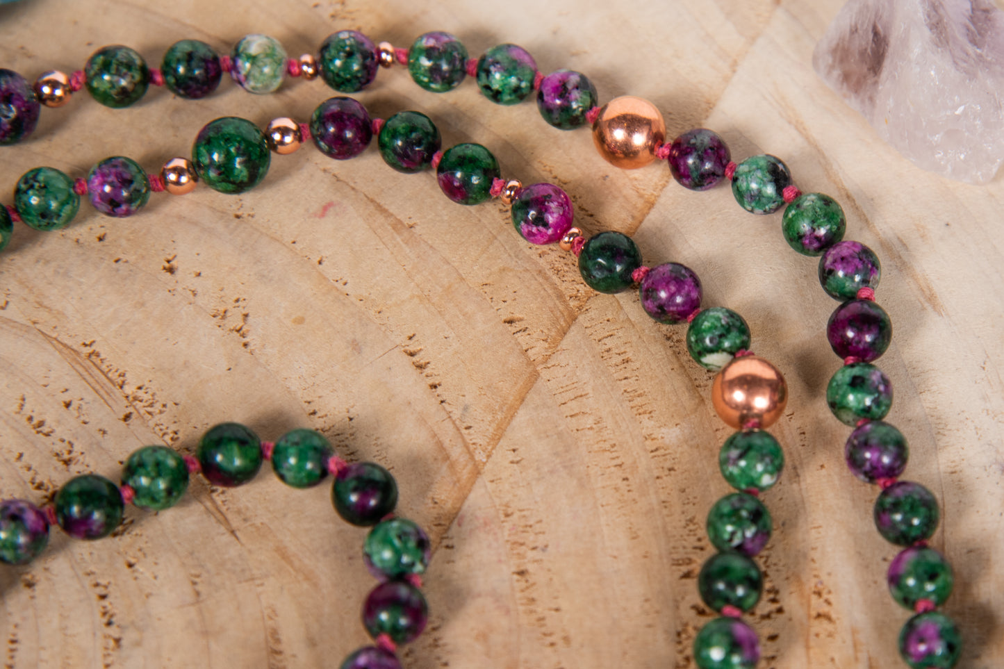 Mala con 108 perle di Zoisite, Pietra Guru Fluorite, Rame