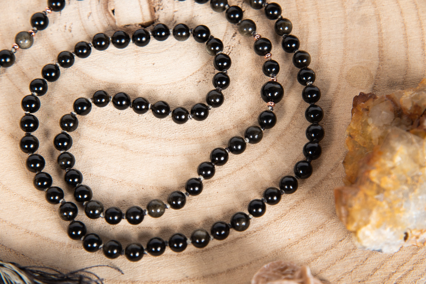 Mala da meditazione in Ossidiana dorata, Pietra Guru Agata muschiata bianca del Montana, Rame