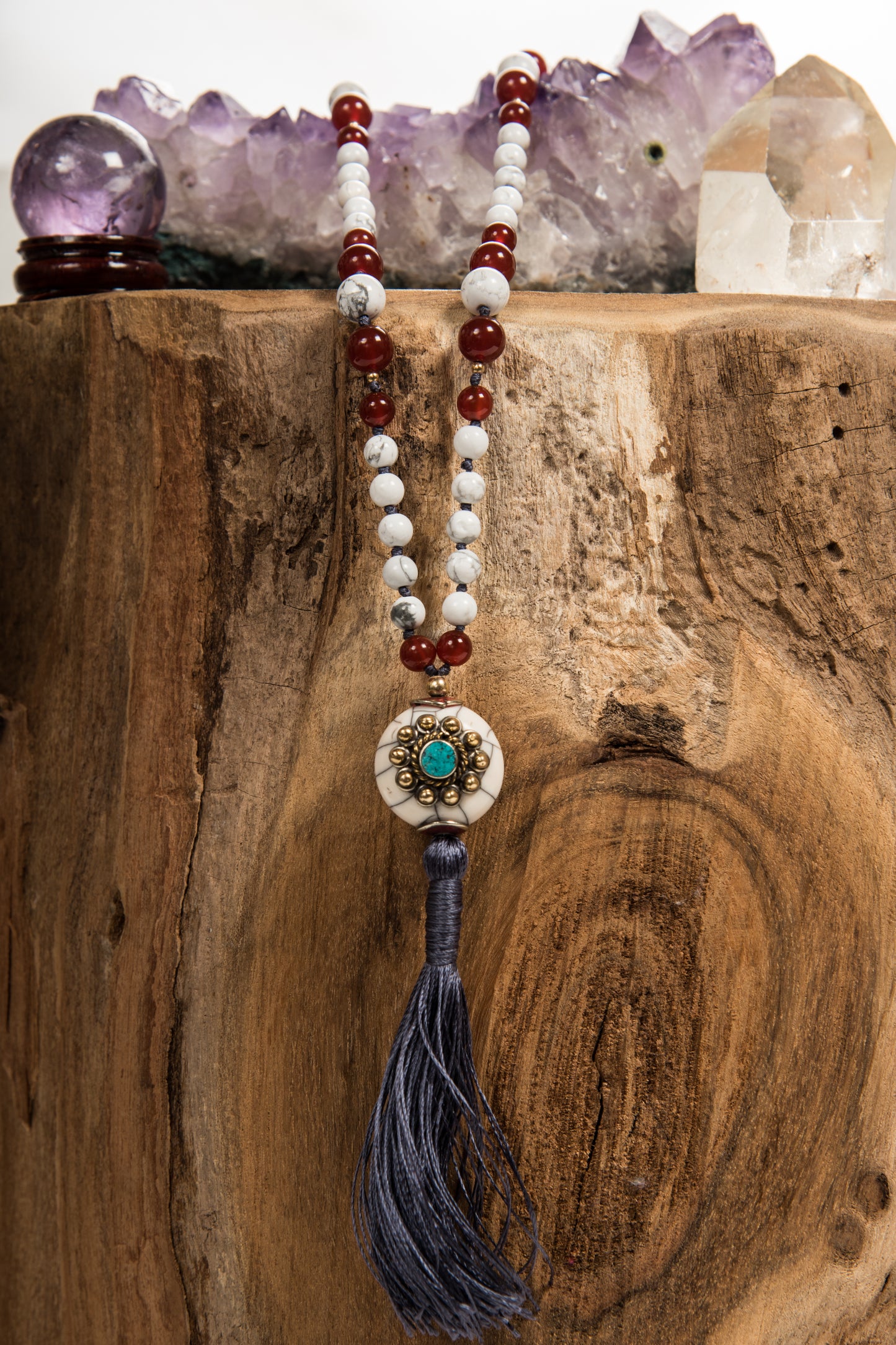 Mala Agata rossa, Howlite, Pietra Guru Perla Tibetana, Argento dorato 925
