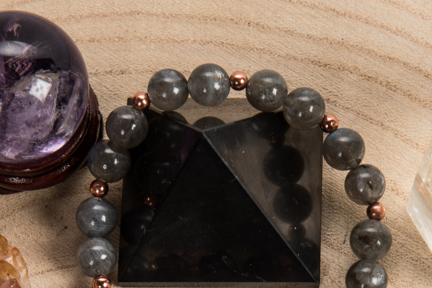 Ametista, Labradorite, Charm Labirinto in Rame