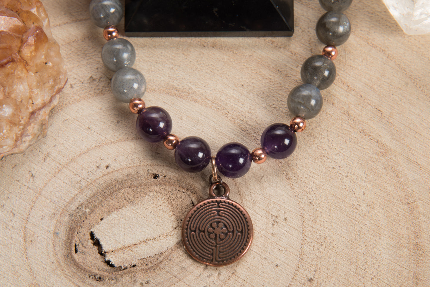 Ametista, Labradorite, Charm Labirinto in Rame