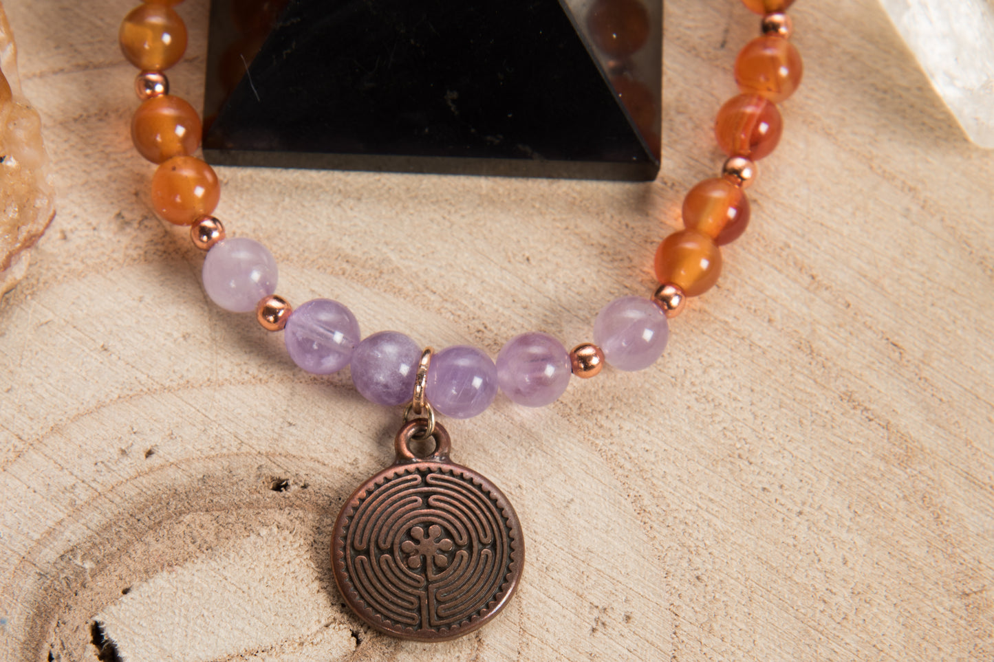 Ametista Lavanda, Corniola, Charm Labirinto in Rame