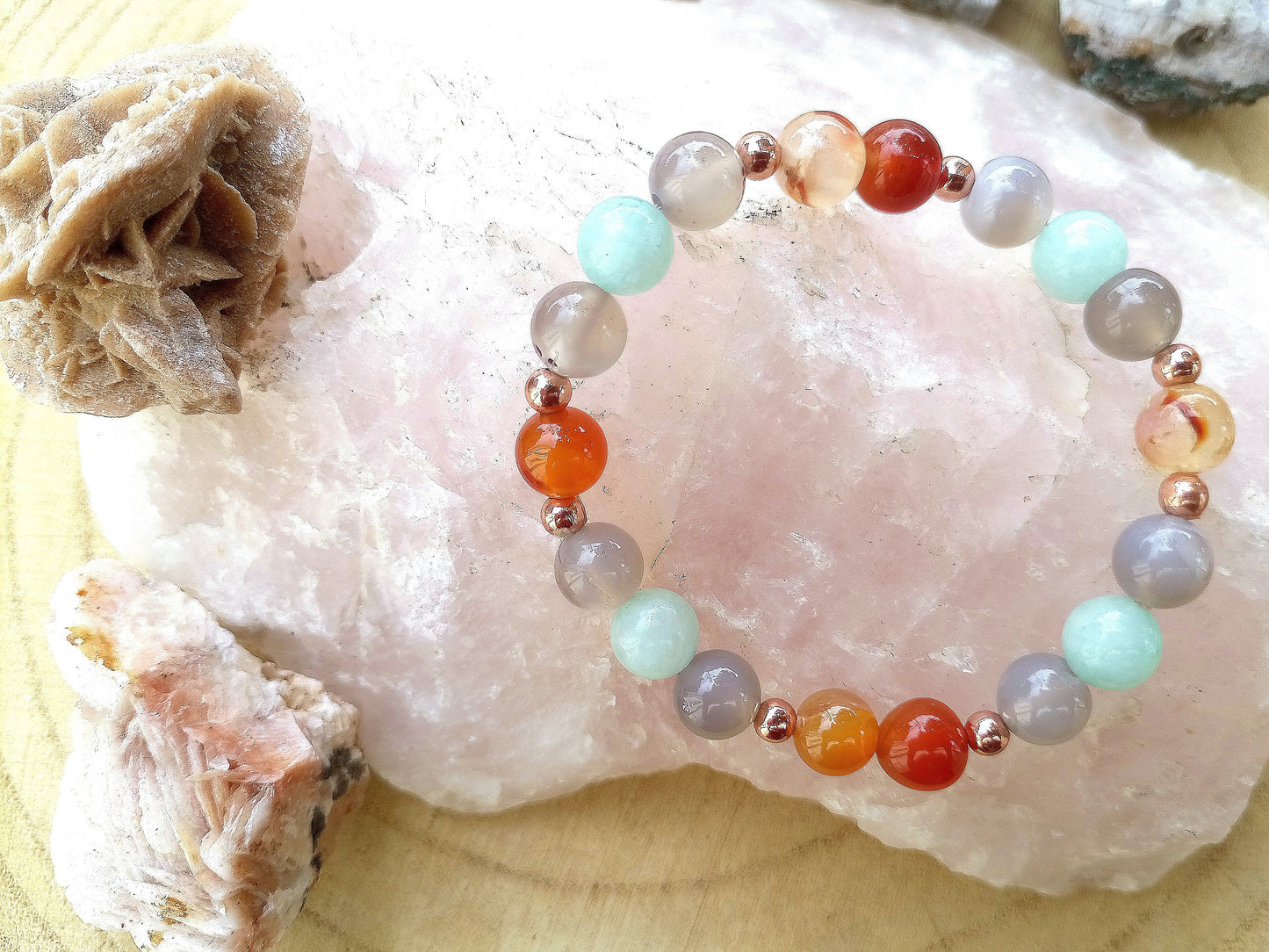 Bracciale perle 8mm amazzonite, corniola, agata grigia, rame
