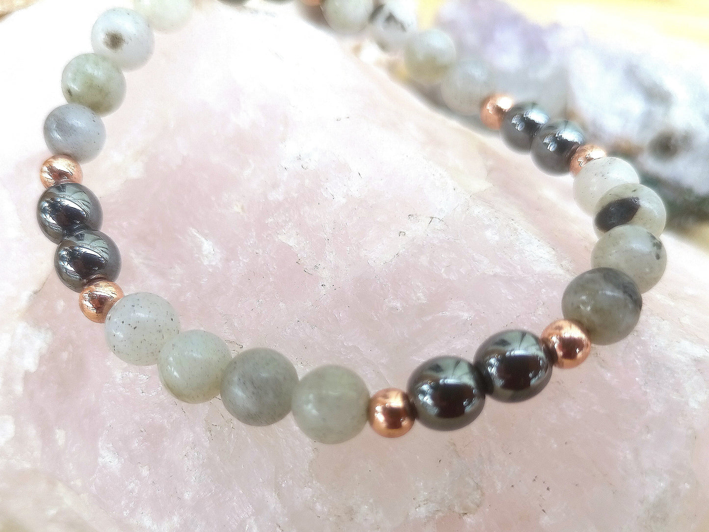 Bracciale perle 6mm ematite, labradorite, rame