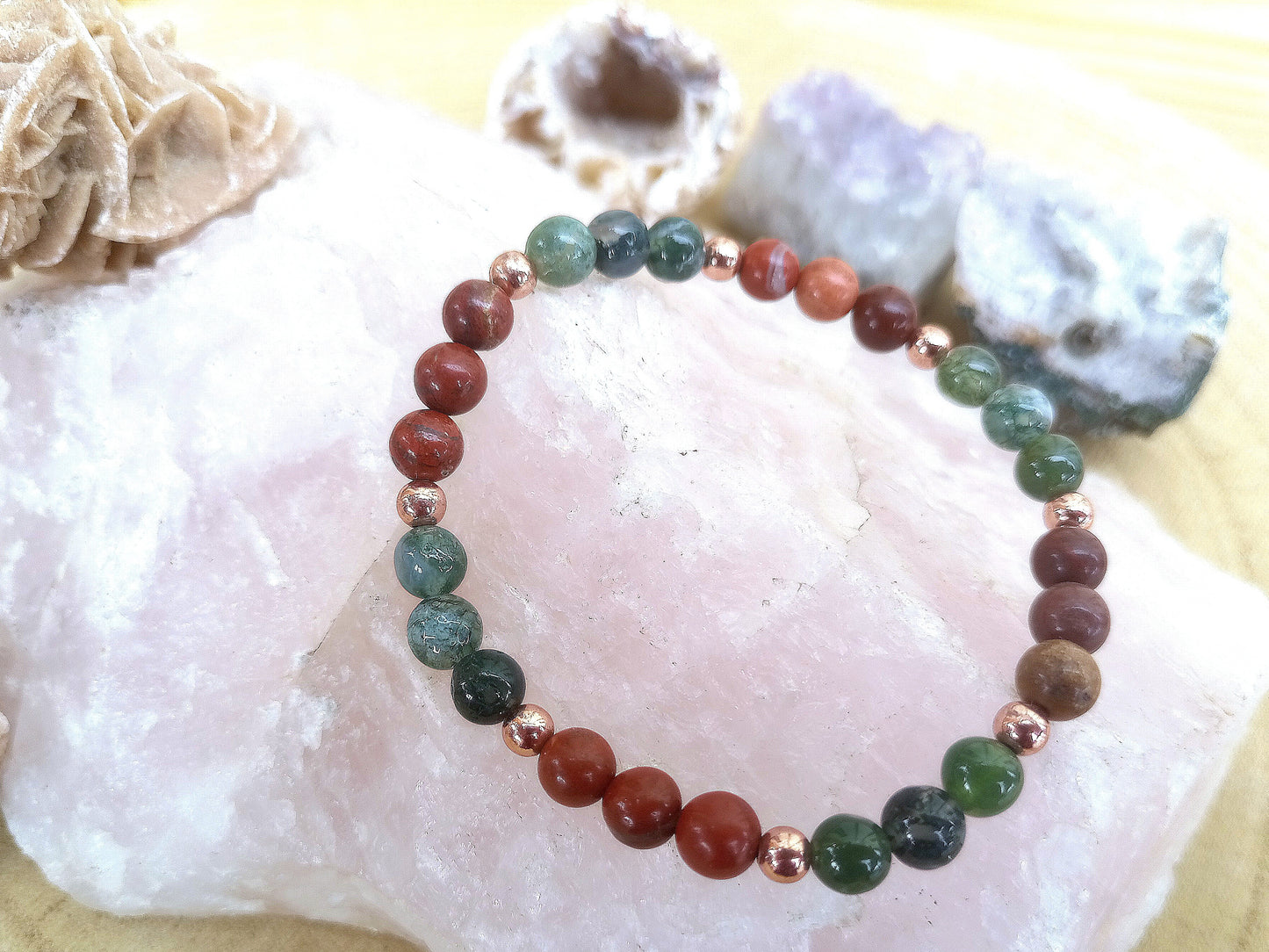 Bracciale perle 6mm diaspro rosso, agata muschiata, rame