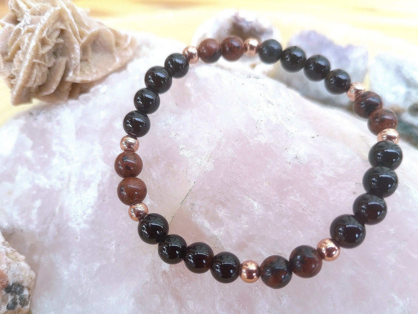 Bracciale perle 6mm ossidiana mogano, onice, rame