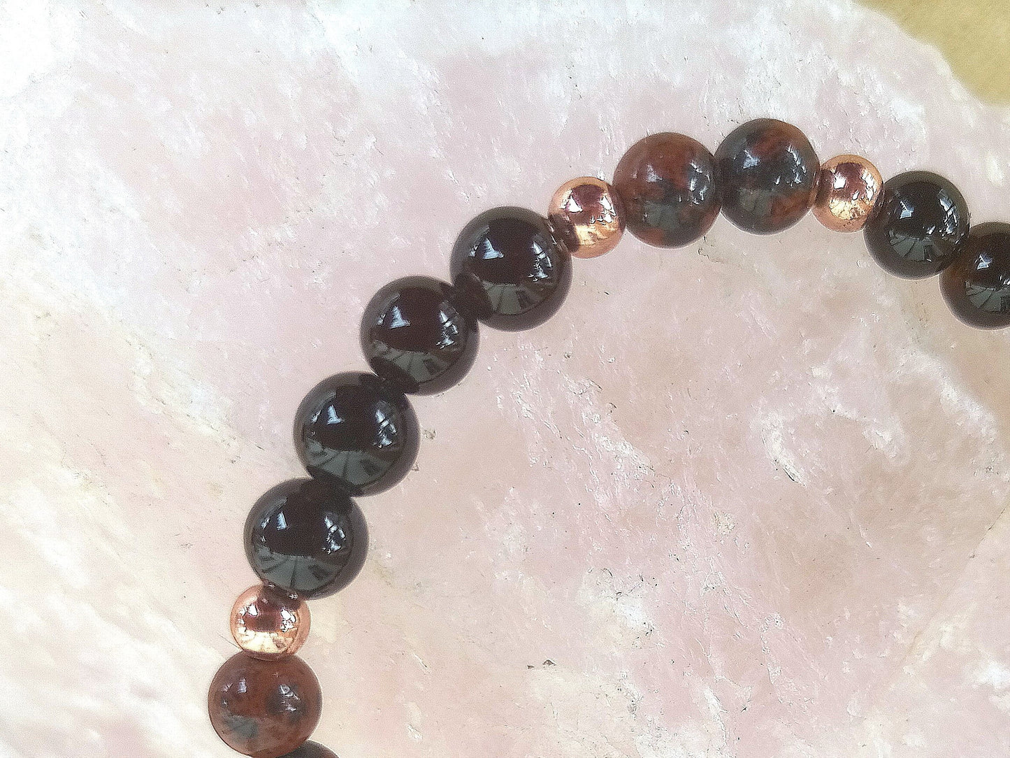 Bracciale perle 6mm ossidiana mogano, onice, rame