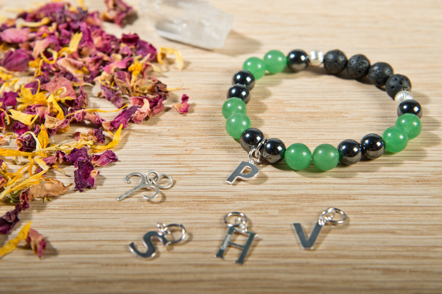 Avventurina, ematite, lava, argento 925, charms