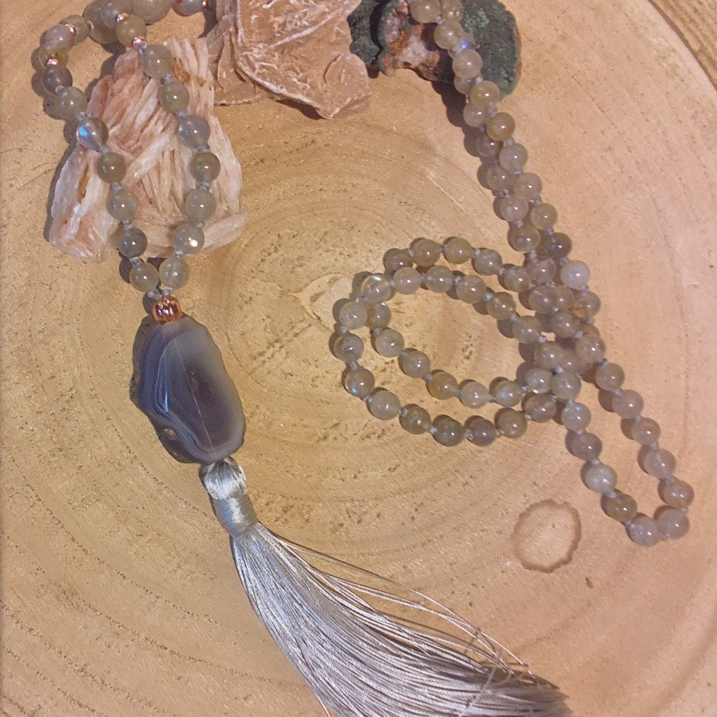 Mala in Labradorite, Pietra guru Agata grigia, Rame