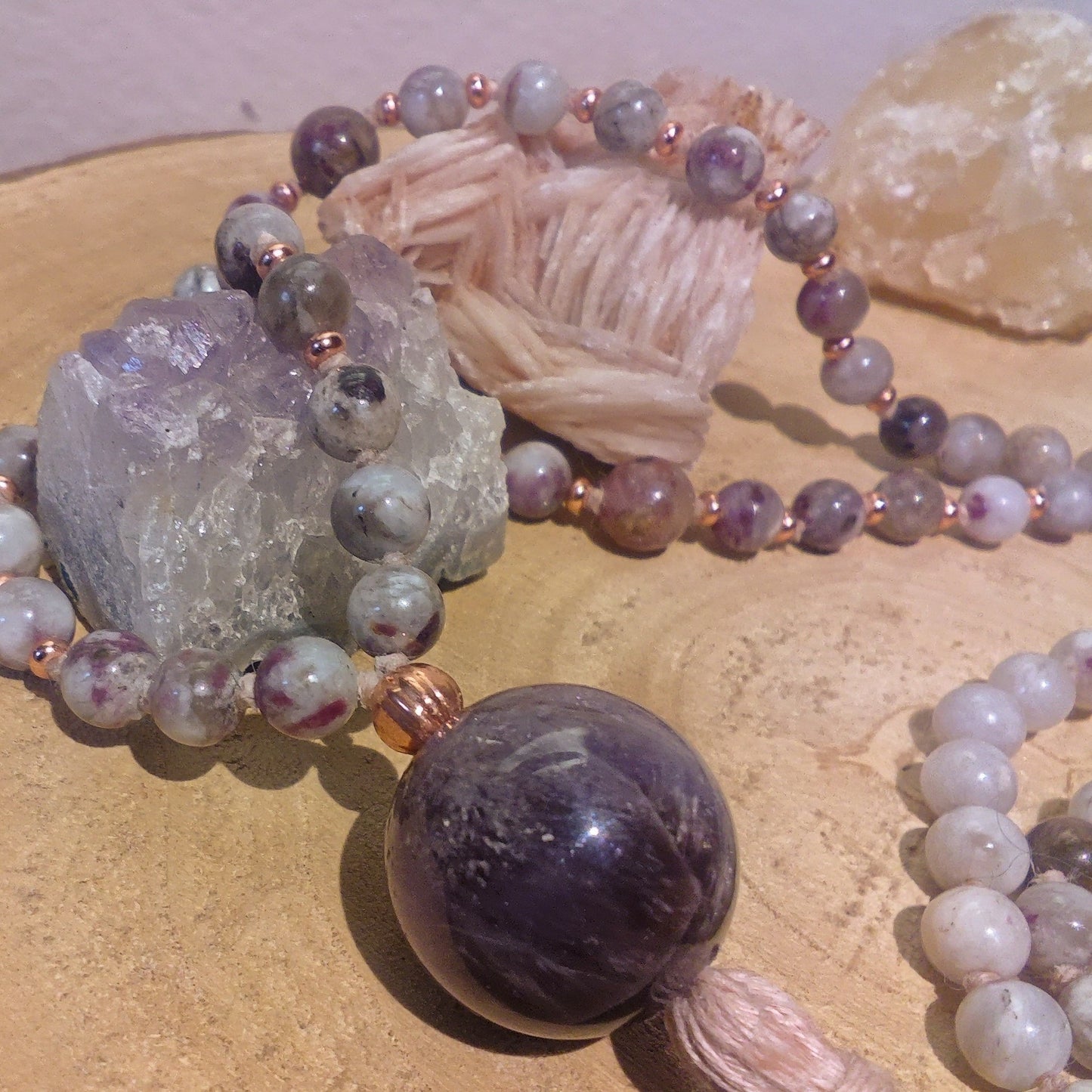 Mala artigianale con pietre dure naturali di Elbaite, Pietra Guru Ametista, Rame
