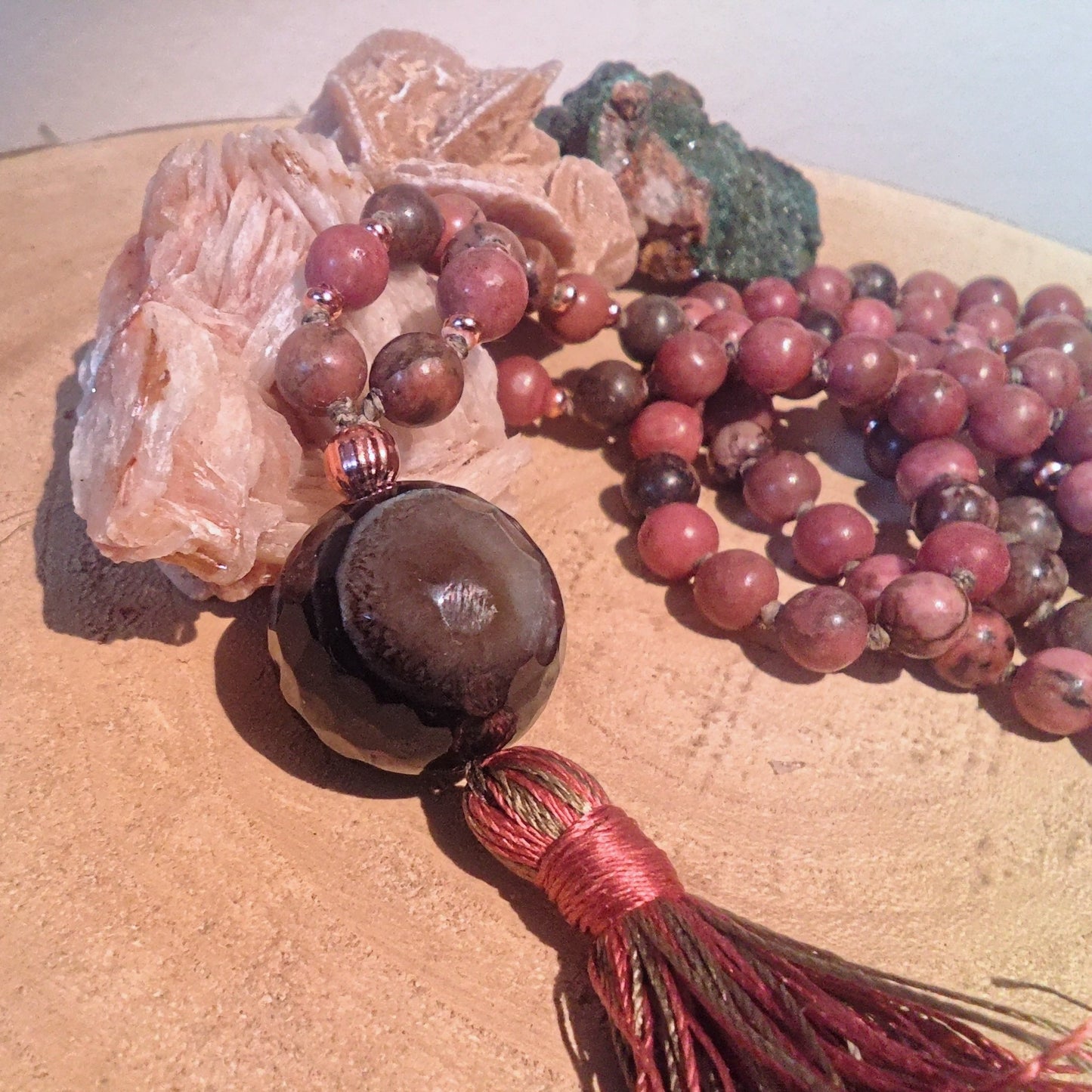 Mala da meditazione in Rodonite, Pietra Guru Agata e rame
