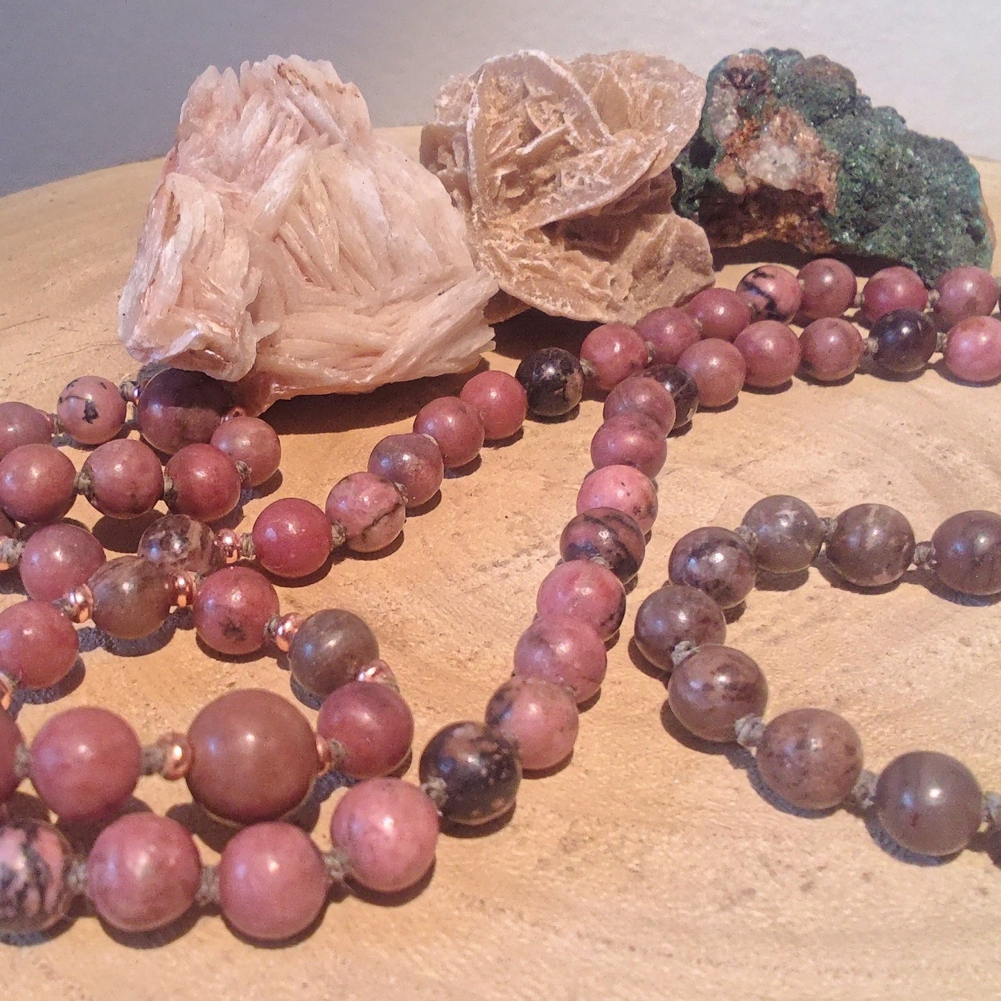 Mala da meditazione in Rodonite, Pietra Guru Agata e rame