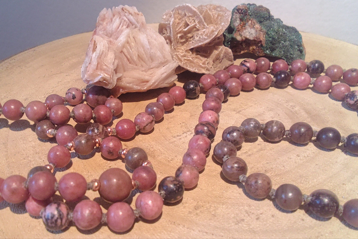 Mala da meditazione in Rodonite, Pietra Guru Agata e rame
