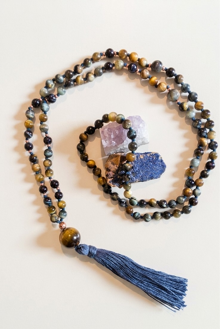 Mala con pietre dure naturali di Occhio di falco, Pietra guru Occhio di tigre, Rame
