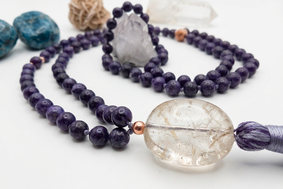 Mala collana da meditazione in Ciaroite , Pietra Guru Quarzo ialino, rame