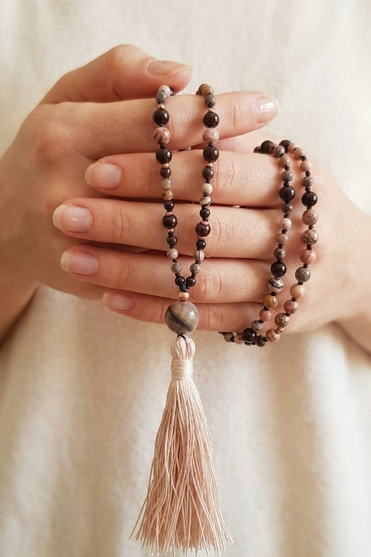 Mala artigianale con pietre naturali di Rodocrosite, Onice, Pietra Guru Lepidolite, Rame