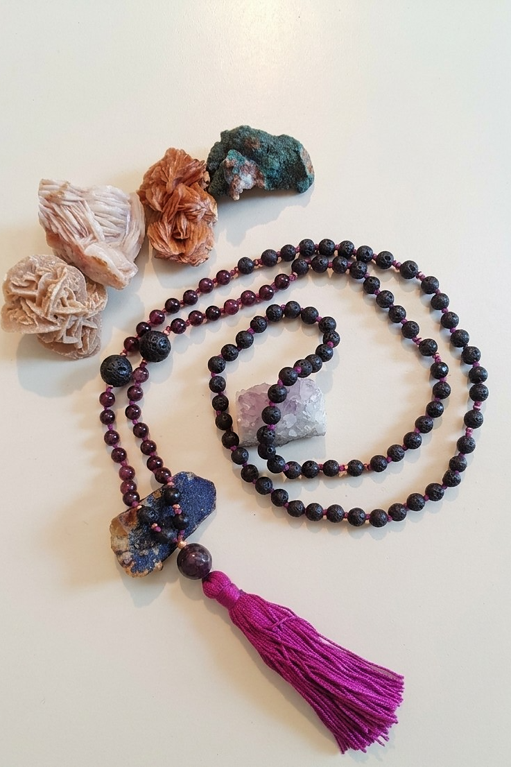 Mala per meditare in Pietra lavica, Lepidolite, Pietra Guru Lepidolite, rame