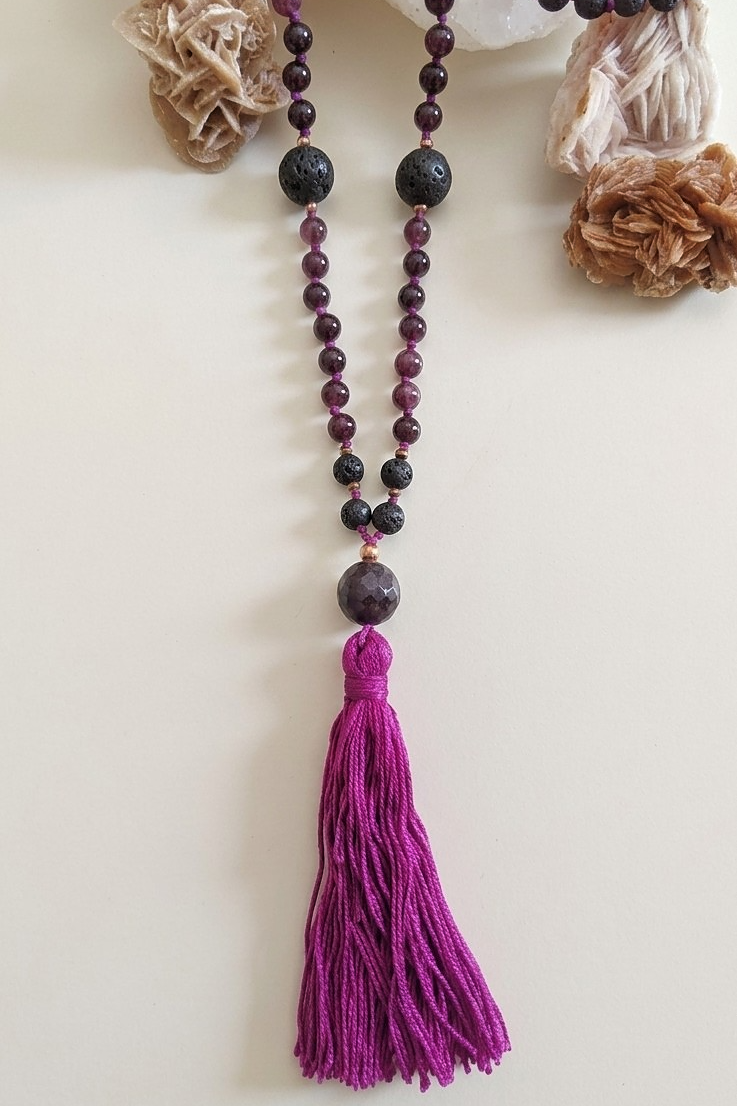 Mala per meditare in Pietra lavica, Lepidolite, Pietra Guru Lepidolite, rame