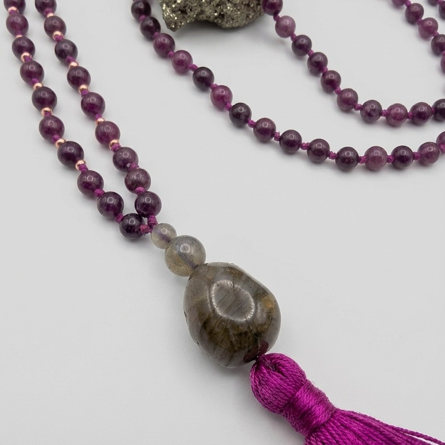 Mala 108 con pietre naturali di Granato almandino, Labradorite, Pietra Guru Labradorite, Rame