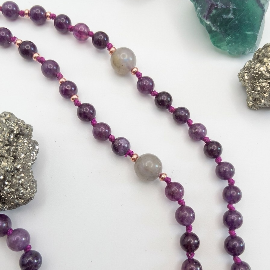 Mala 108 con pietre naturali di Granato almandino, Labradorite, Pietra Guru Labradorite, Rame