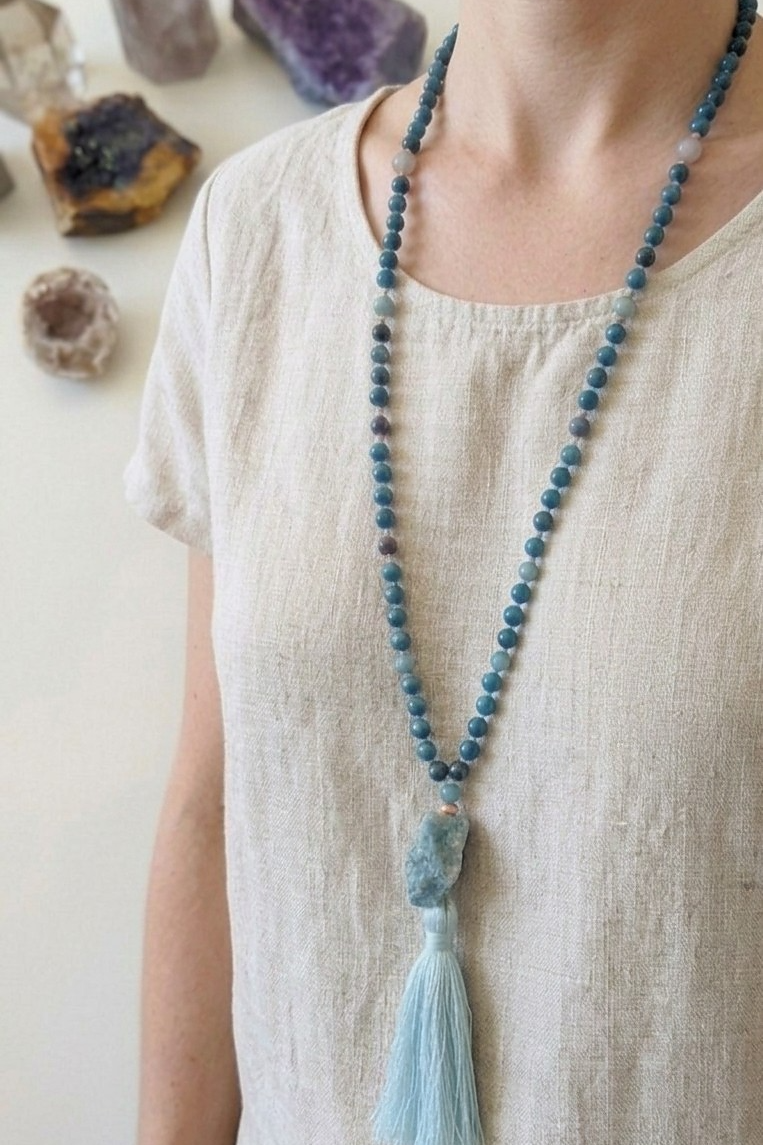 Mala per la pratica della meditazione in Apatite e Rame