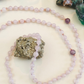 Mala da meditazione in Ametista lavanda 108 perle, Perla Guru in ametista e rame
