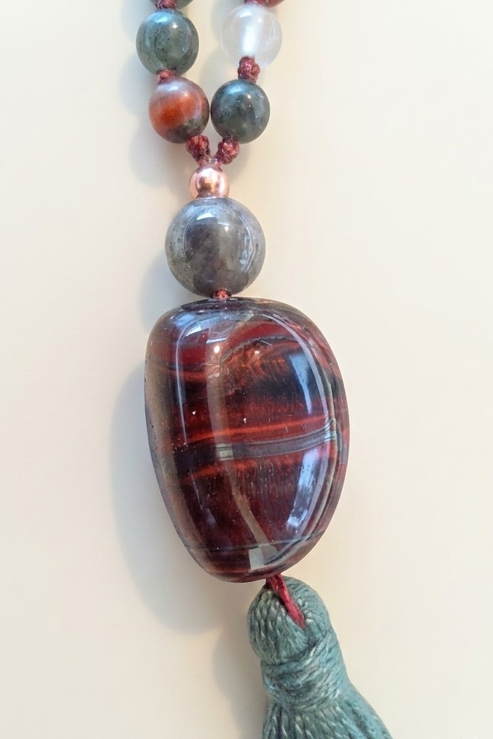 Mala fatta a mano con pietre dure naturali in Eliotropio, Pietra Guru Labradorite e Occhio di bue, Rame