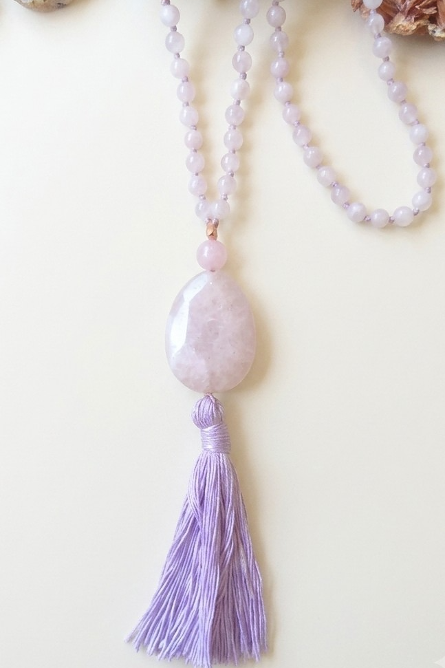 Mala da meditazione in Ametista lavanda, Perla Guru in Quarzo rosa