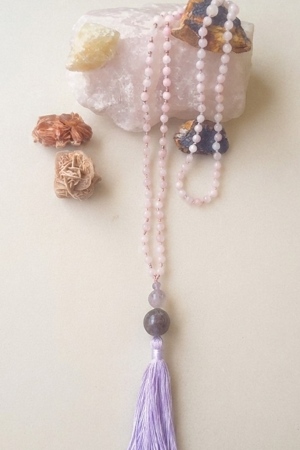 Mala fatta a mano con pietre dure naturali di Kunzite, Pietre Guru Ametista, Rame