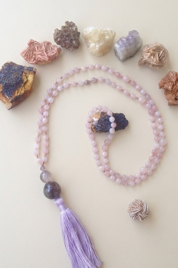 Mala fatta a mano con pietre dure naturali di Kunzite, Pietre Guru Ametista, Rame
