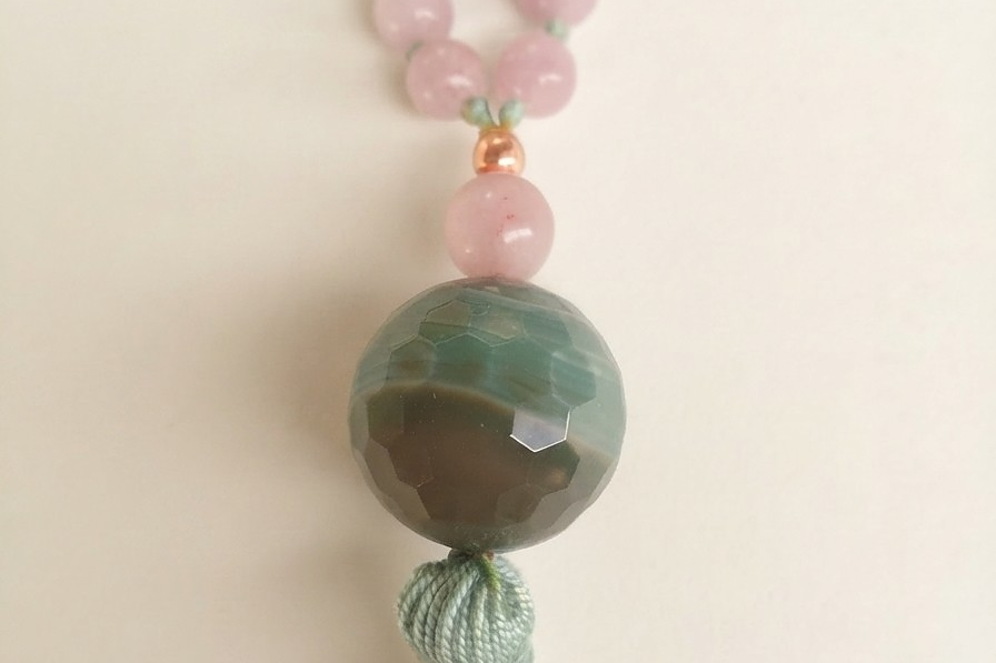 Mala collana con 108 perle di Kunzite, Giadeite, Pietra Guru Agata verde, Rame