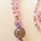 Mala da meditazione in Kunzite, Perla Guru in Ametista lavanda, Agata grigia e rame
