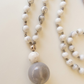 Mala da meditazione in Agata Grigia e Howlite con dettagli in Argento 925
