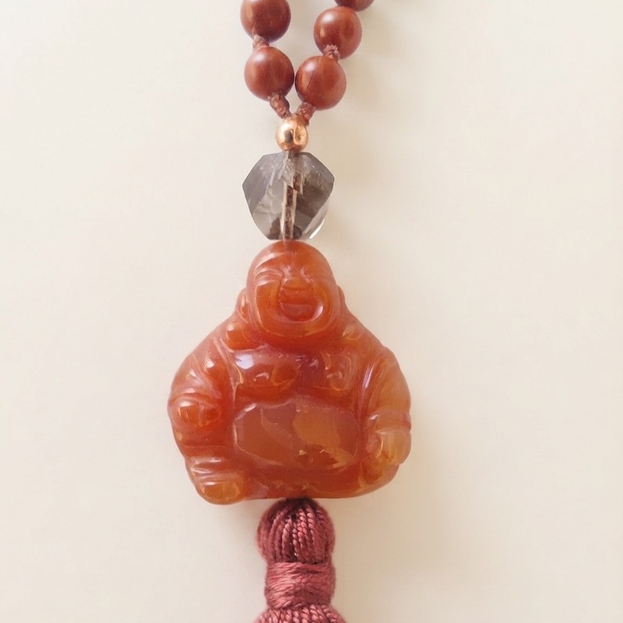 Mala in Diaspro rosso, Pietra Guru Buddha che sorride in Corniola rossa, Rame