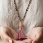 Mala da meditazione artigianale in Ossidiana Fiocco di Neve Rossa, Rodocrosite, Pietra Guru in Pietra di Luna e Rame – 108 perle