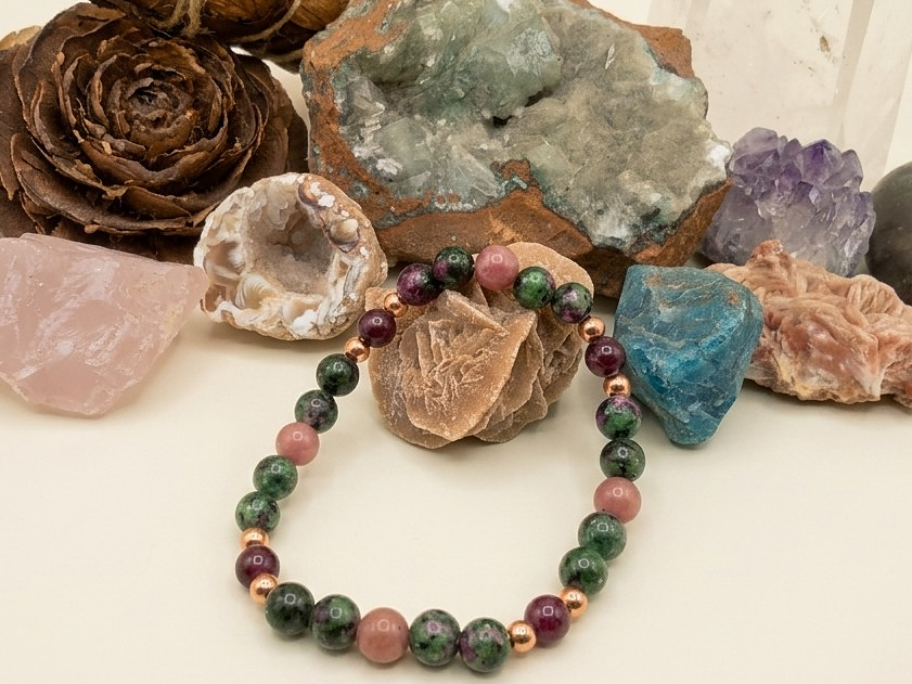 Bracciale in Ruby Zoisite, Granato Almandino e Rodonite – Perle naturali da 6 mm