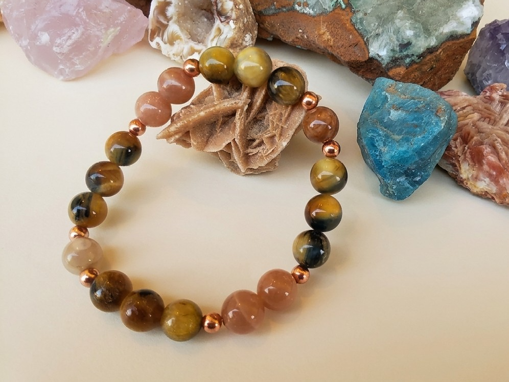 Bracciale in Occhio di Tigre blu e Pietra di Luna Pesca – Perle naturali da 8 mm