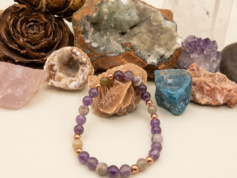 Bracciale in Ametista, Tormalina Elbaite e Labradorite – Perle naturali da 6 mm