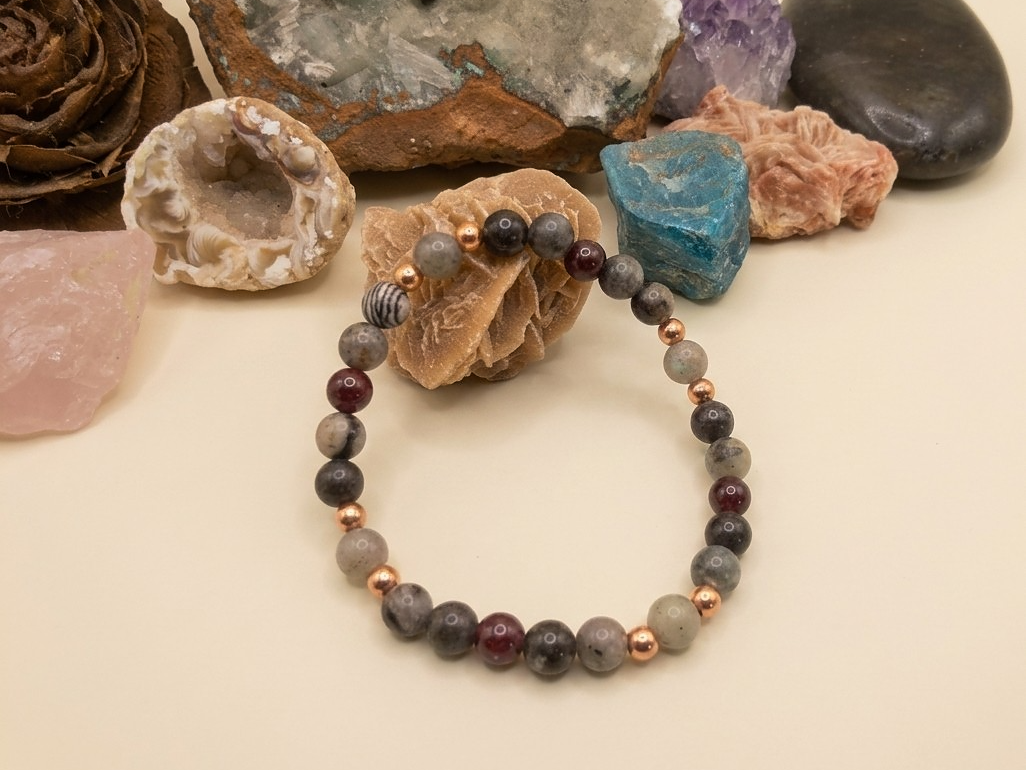 Bracciale in Diaspro Zebrato, Labradorite e Granato Almandino – Perle naturali da 6 mm