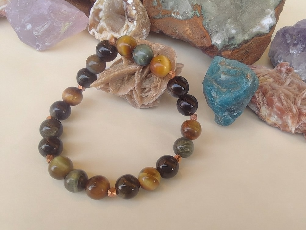 Bracciale in Occhio di Falco e Ossidiana Dorata – Perle naturali da 8 mm