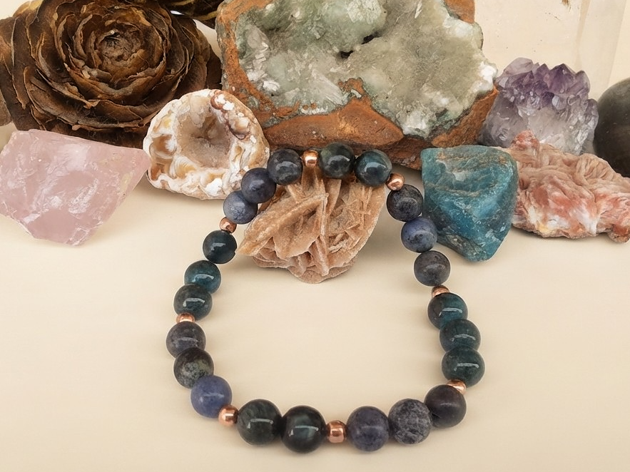 Bracciale in Apatite e Dumortierite – Perle naturali da 8 mm