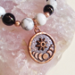 Bracciale in Onice, Howlite ed Ematite con Charm Stella e Fasi Lunari – Perle naturali da 8 mm